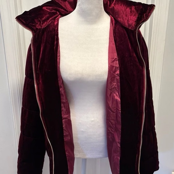 SAKS FIFTH AVENUE BLACK LABEL Burgundy Velvet Full Zip Puff Jacket Zip Pockets L - Picture 5 of 10